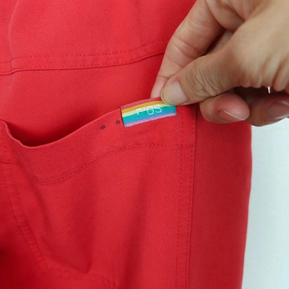 Figs Mens Tansen‎ Technical Collection Scrub Pants Small Red Rainbow Pride